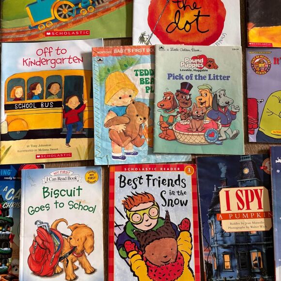 Huge Lot of 28 Scholastic Early Reading Elementary Easy Chapter Books - Picture 7 of 7